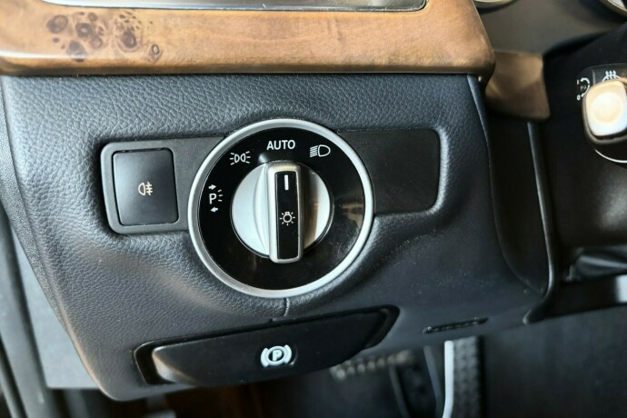 mercedes-benz-cls-diesel-2012-big-22