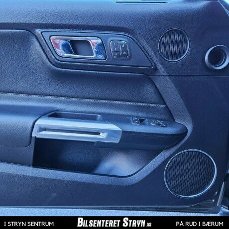 ford-mustang-bensin-2015-big-16