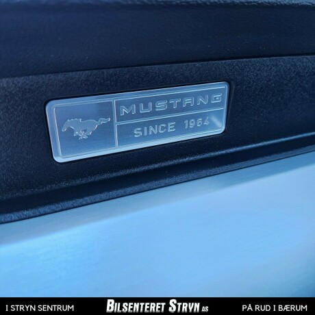 ford-mustang-bensin-2015-big-22