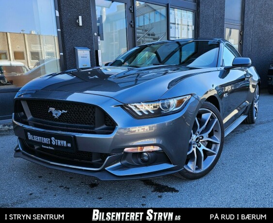 ford-mustang-bensin-2015-big-0