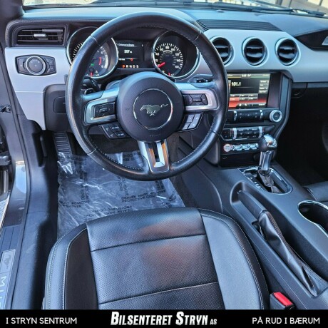 ford-mustang-bensin-2015-big-12