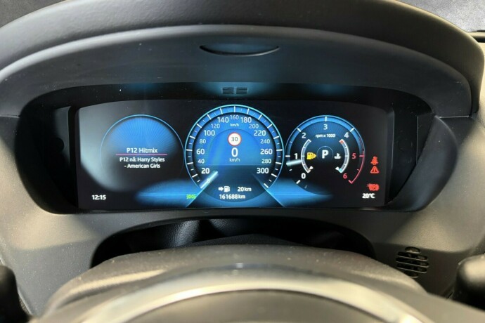 jaguar-f-pace-diesel-2018-big-15