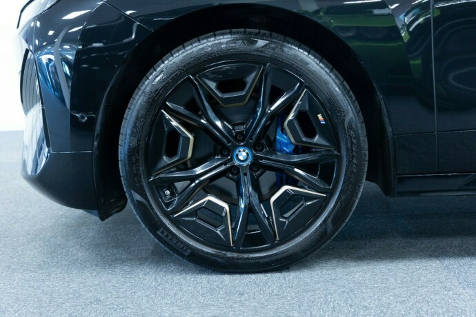 bmw-ix-elektrisitet-2023-big-5