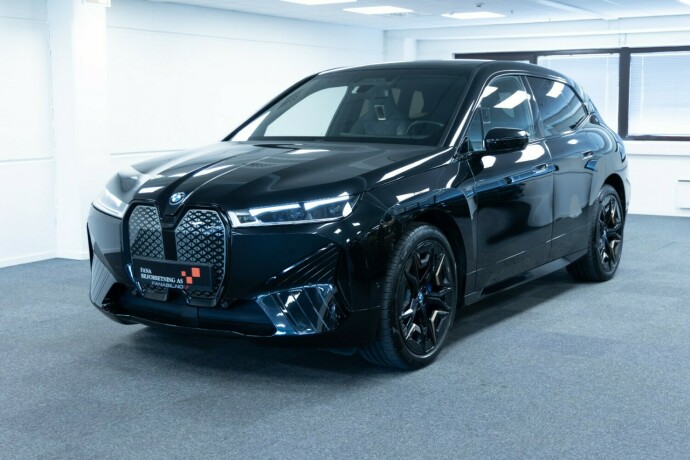 bmw-ix-elektrisitet-2023-big-0