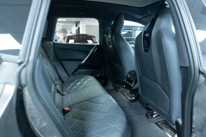 bmw-ix-elektrisitet-2023-big-16