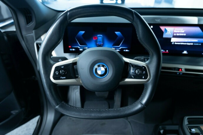 bmw-ix-elektrisitet-2023-big-18