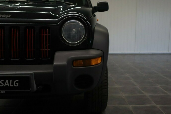 jeep-cherokee-diesel-2002-big-3