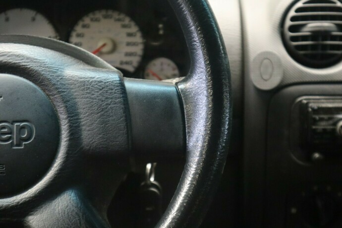 jeep-cherokee-diesel-2002-big-17