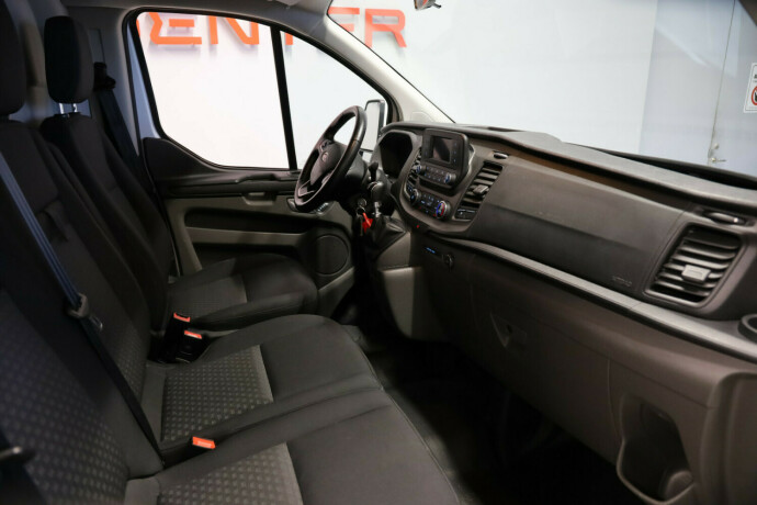ford-transit-custom-diesel-2020-big-8