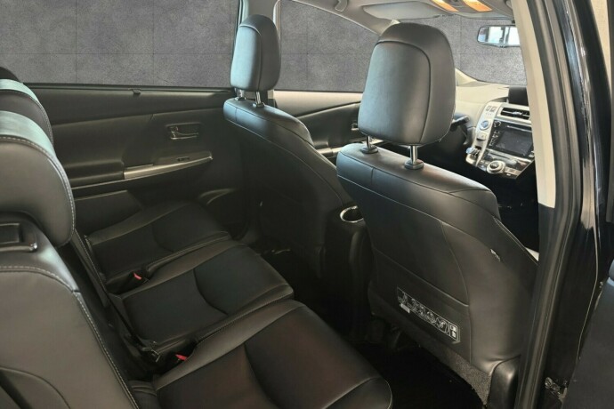 toyota-prius-elektrisitetbensin-2017-big-23