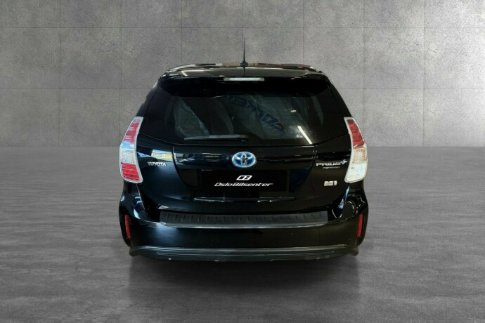 toyota-prius-elektrisitetbensin-2017-big-3