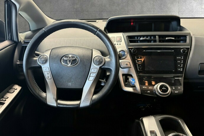 toyota-prius-elektrisitetbensin-2017-big-11