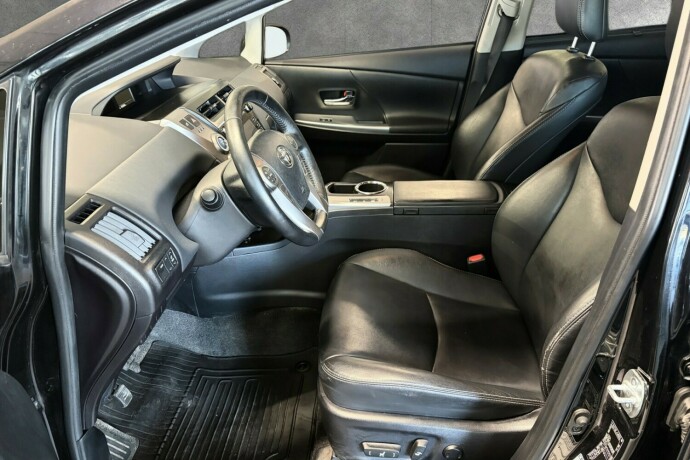 toyota-prius-elektrisitetbensin-2017-big-8