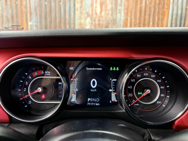 jeep-wrangler-diesel-2019-big-29