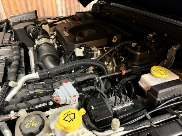 jeep-wrangler-diesel-2019-big-51