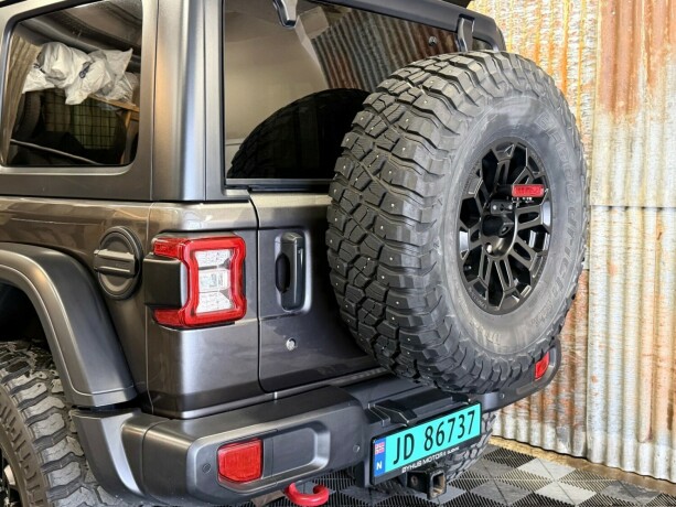 jeep-wrangler-diesel-2019-big-18