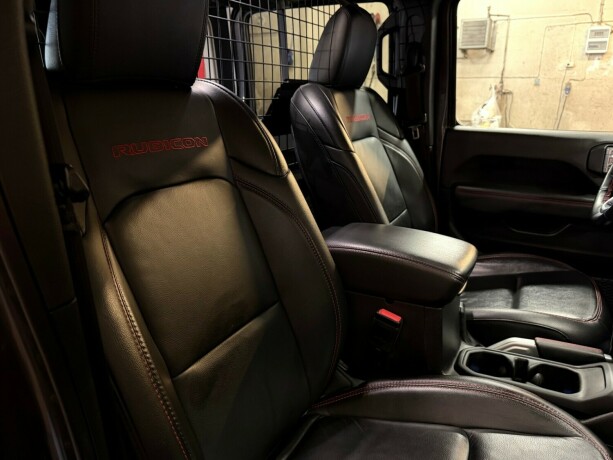 jeep-wrangler-diesel-2019-big-37