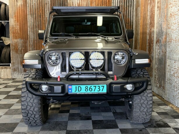 jeep-wrangler-diesel-2019-big-7