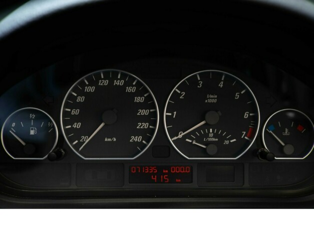 bmw-3-serie-bensin-2004-big-17