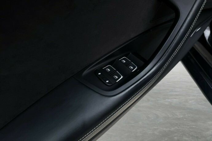 audi-rs6-bensin-2017-big-18