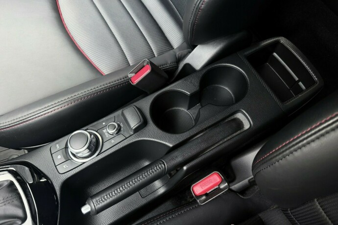 mazda-cx-3-diesel-2018-big-17