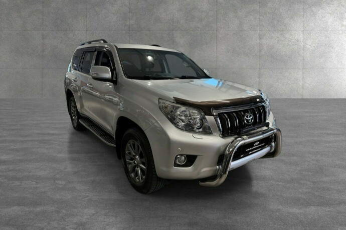 toyota-land-cruiser-diesel-2012-big-8