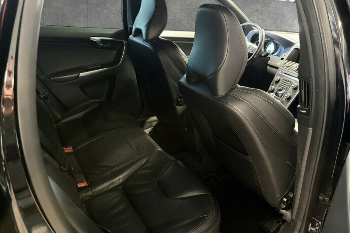 volvo-xc-60-diesel-2014-big-14