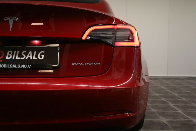 tesla-model-3-elektrisitet-2019-big-9