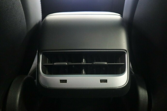 tesla-model-3-elektrisitet-2019-big-23