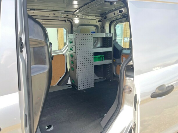ford-transit-connect-diesel-2019-big-24