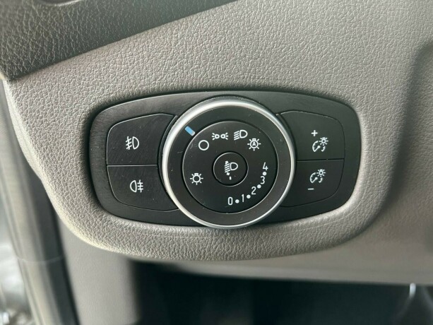 ford-transit-connect-diesel-2019-big-11