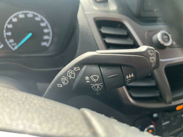 ford-transit-connect-diesel-2019-big-15