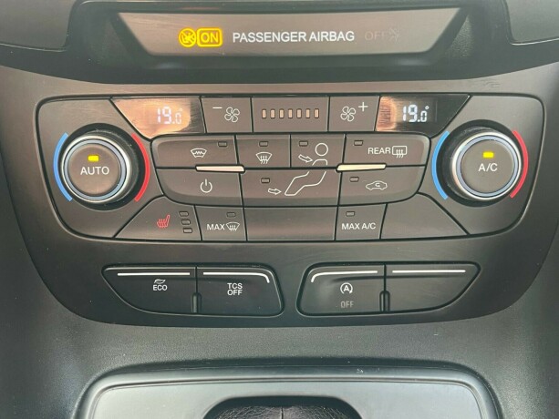 ford-transit-connect-diesel-2019-big-20
