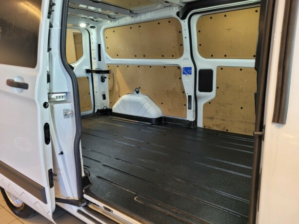 ford-transit-custom-diesel-2014-big-11