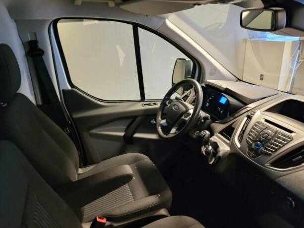 ford-transit-custom-diesel-2014-big-9