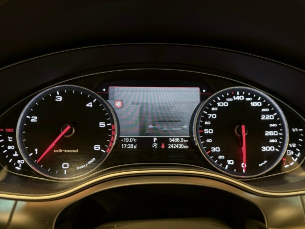 audi-a6-allroad-diesel-2013-big-23