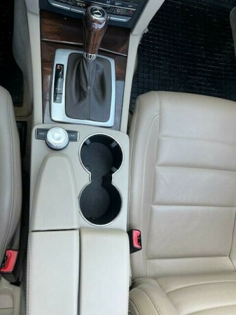 mercedes-benz-e-klasse-bensin-2011-big-17