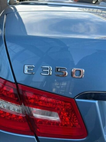 mercedes-benz-e-klasse-bensin-2011-big-10