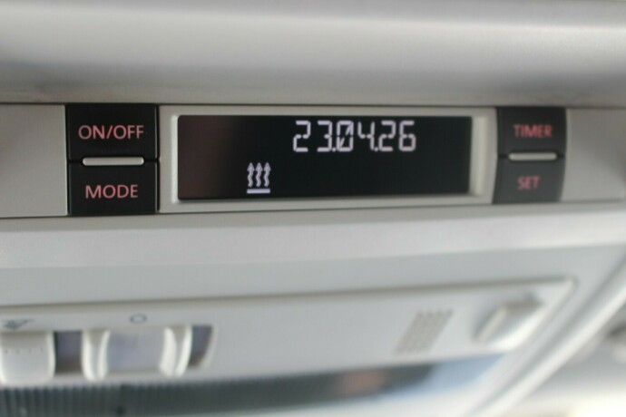 volkswagen-transporter-diesel-2018-big-15