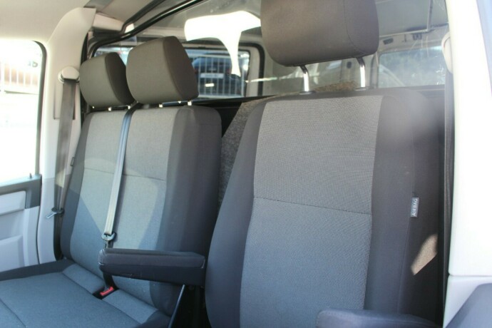 volkswagen-transporter-diesel-2018-big-7