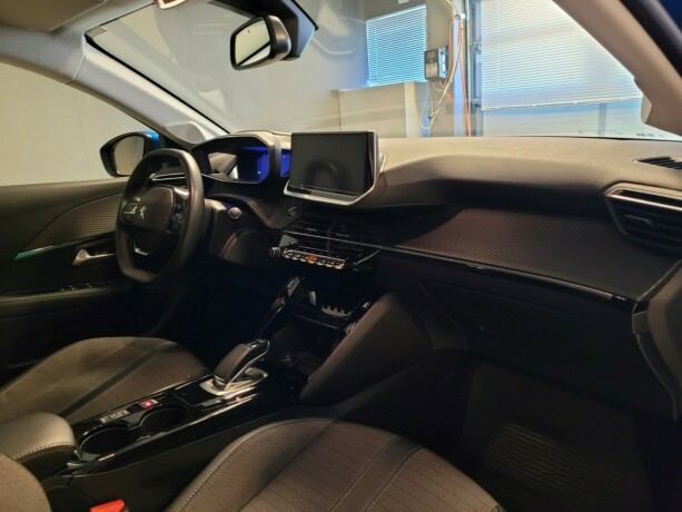 peugeot-208-elektrisitet-2021-big-12