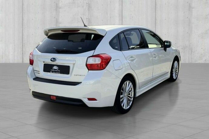 subaru-impreza-bensin-2014-big-4
