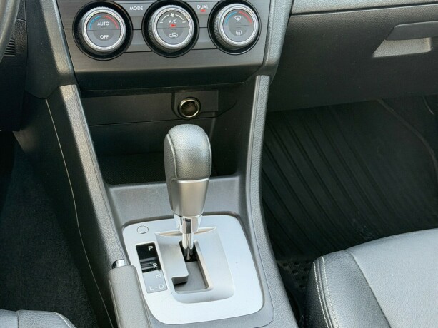 subaru-impreza-bensin-2014-big-9