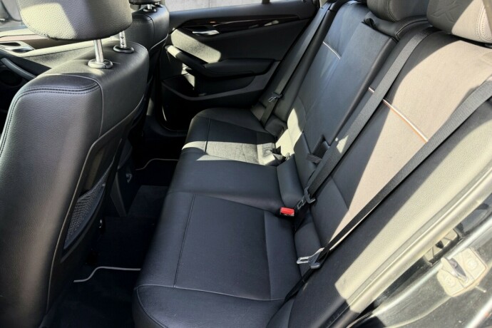 bmw-x1-diesel-2013-big-14