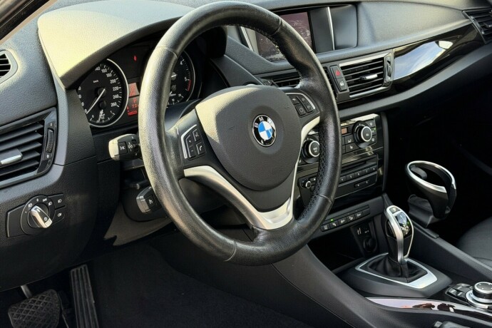 bmw-x1-diesel-2013-big-6