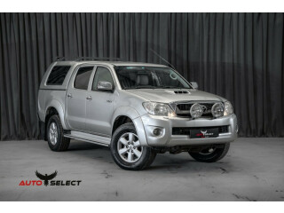 Toyota | HiLux | Diesel | 2010