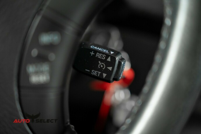 toyota-hilux-diesel-2010-big-29