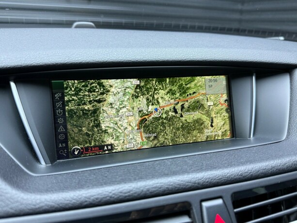 bmw-x1-diesel-2014-big-17