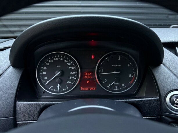 bmw-x1-diesel-2014-big-15