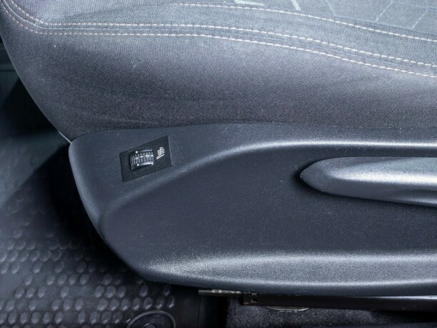 peugeot-2008-diesel-2013-big-22